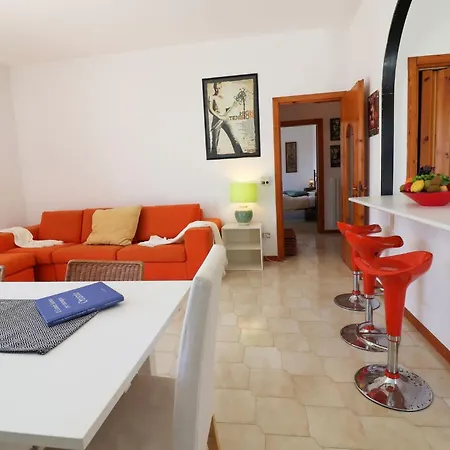 Holiday home Azzurras House Near The Sea In