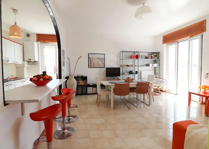 Azzurras House Near The Sea In *